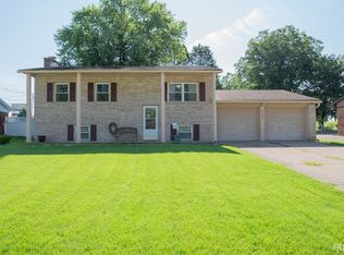 3809 Debbie Ln, Evansville, IN 47711