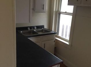 642 E Market St FLOOR 3, York, PA 17403