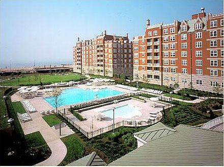 Exclusive Oceana Community