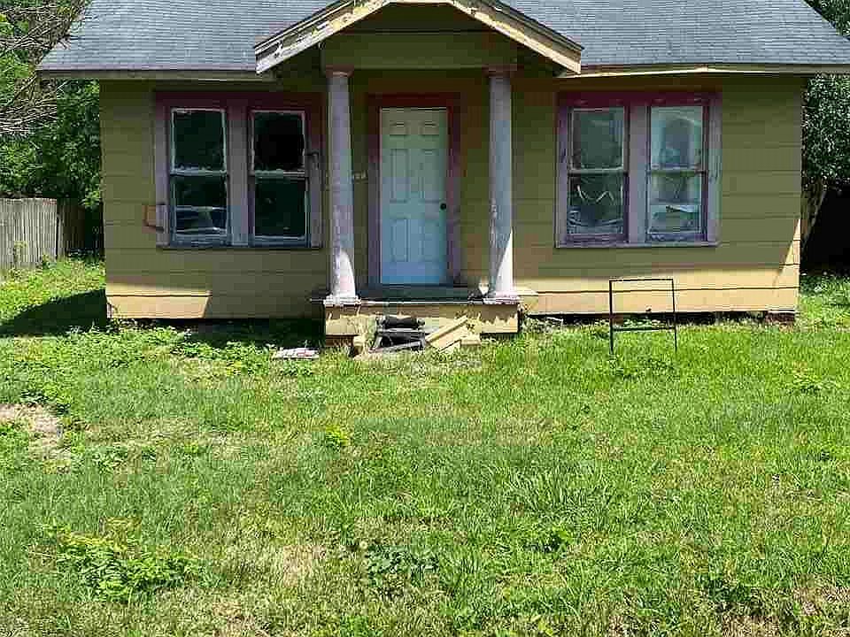 1st image of 2026 10th Ave