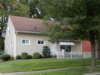 3193 8th St, Cuyahoga Falls, OH, 44221