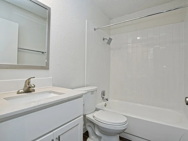 Terrain Apartments — Photo 18