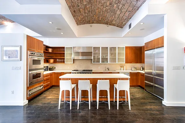 Rented by Compass | media 4