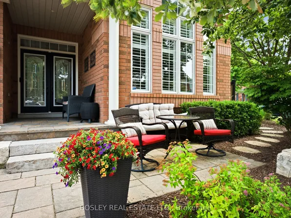 2160 Highcliffe Way, Oakville, ON L6M 5B6