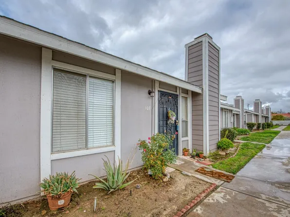 1027 W Dakota Ave APT 107, Fresno, CA 93705