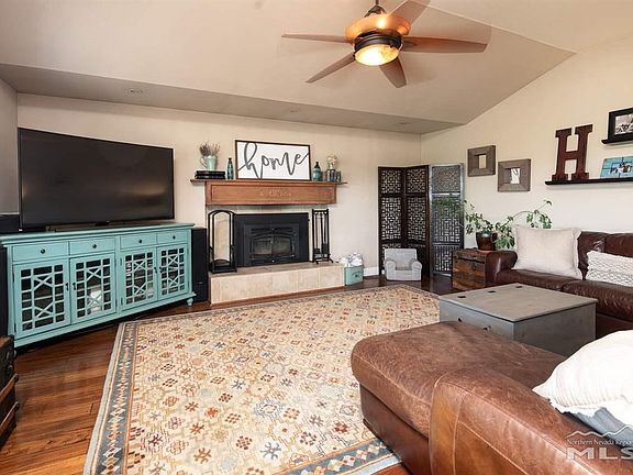 5th image of 4995 Skyridge Ln