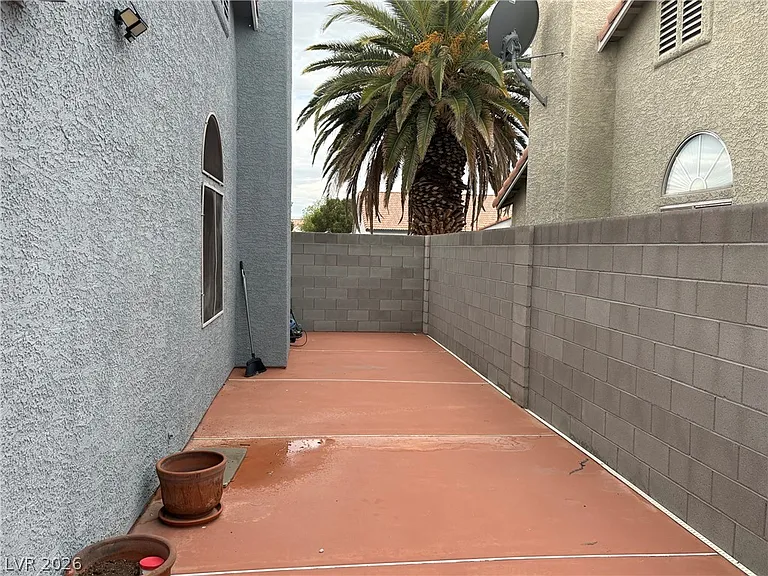4402 Cassandra Dr — Photo 26