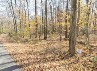 449 Hesmer Rd, Evansville, IN 47711