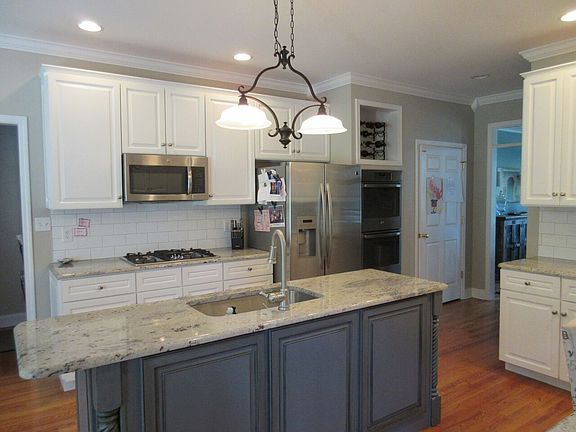 3rd image of 11940 Abners Ridge Dr