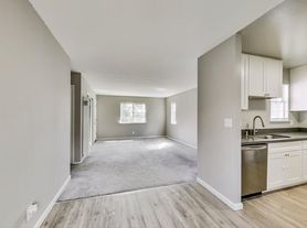 1801 Sausal St, Oakland, CA