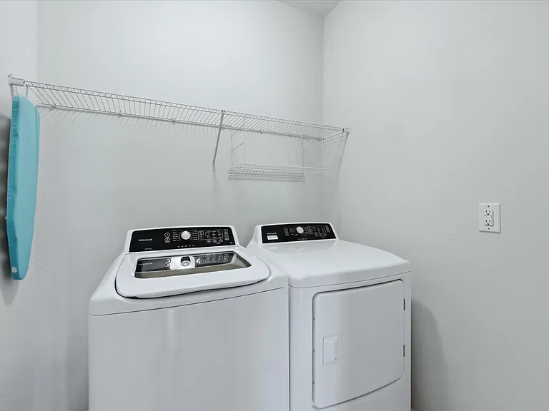 4304 Expedition Way — Photo 31