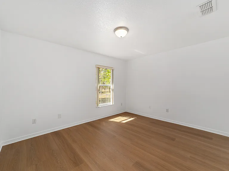 7184 Hemlock Loop — Photo 23