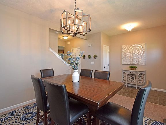 4th image of 1404 Woodbury Glen Dr