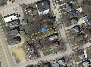 515 S Ottawa Ave, Dixon, IL 61021