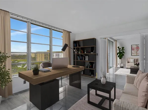 3091 N Course Dr APT 702, Pompano Beach, FL 33069