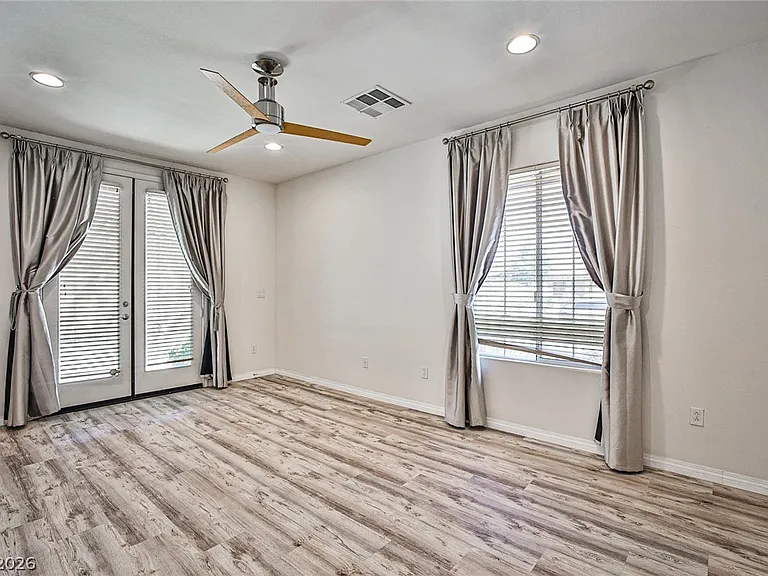 7109 Via Campanile Ave — Photo 27