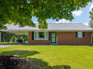 1462 Lily Rd, London, KY 40744