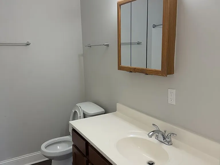 Foxfire West Apartments — Photo 96