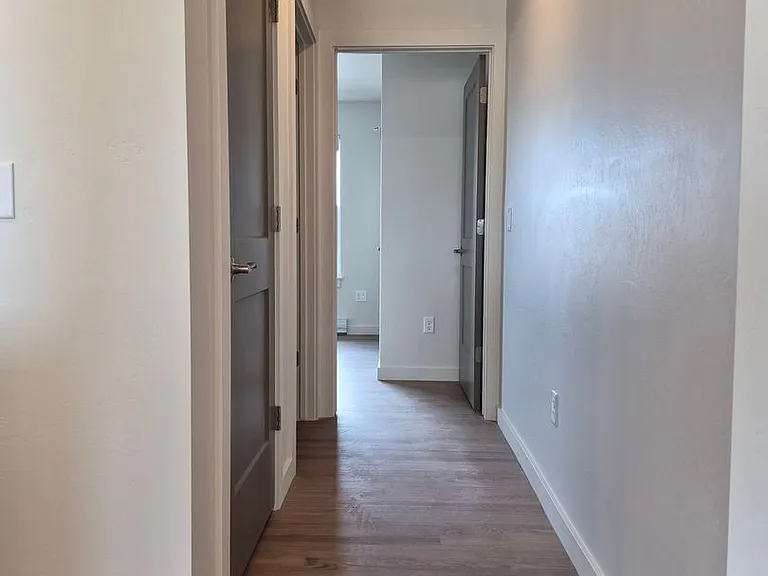 172 Brewers Blvd — Photo 8