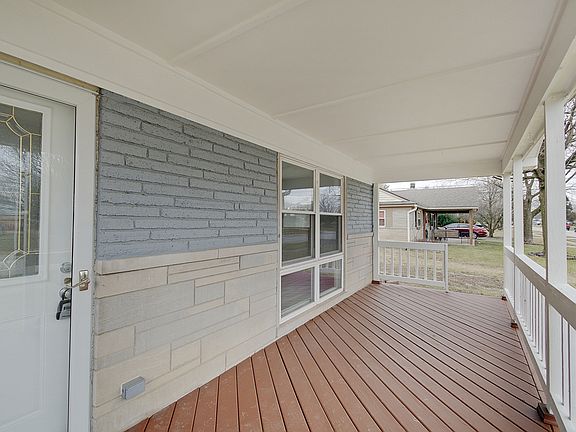 5th image of 529 Park Dr
