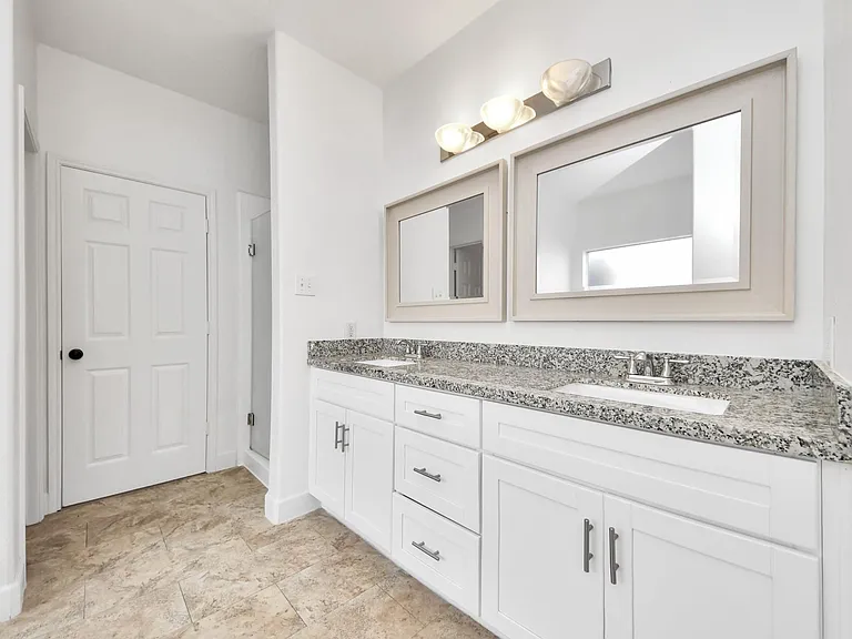 13515 Scarab Dr — Photo 17