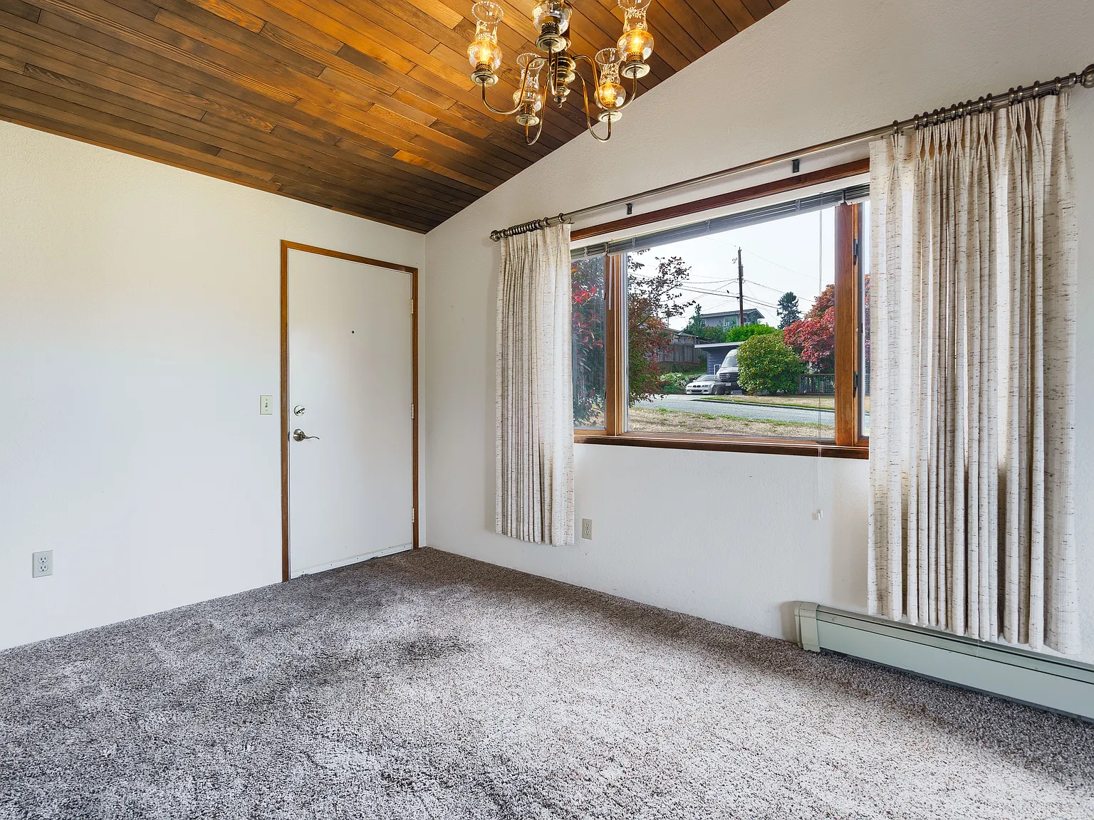 2 bed, 2.5 bath, 1344 sqft, $2,550 — Photo 4