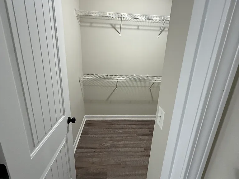 1805 Creel Ln — Photo 23