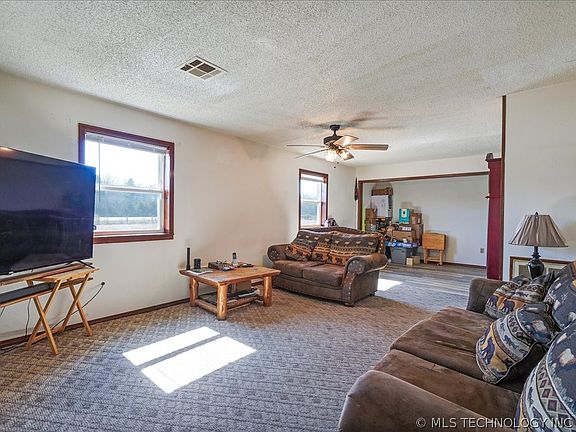 2nd image of 470025 Highway 101