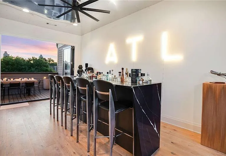 661 Auburn Ave NE #16 — Photo 40