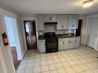 (Undisclosed Address), Perth Amboy, NJ 08861