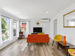 11710 Hartsook St, Valley Village, CA 91607