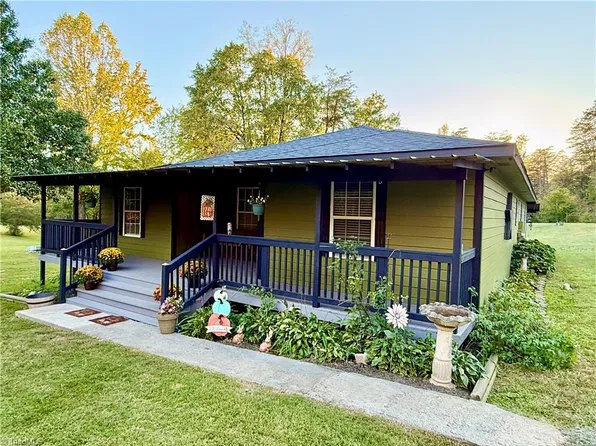 238 Simpson Ln, Pelham, NC 27311