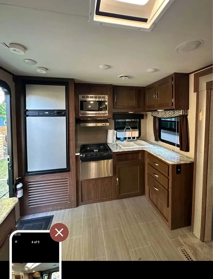 24101 Crabapple Ln — Photo 4