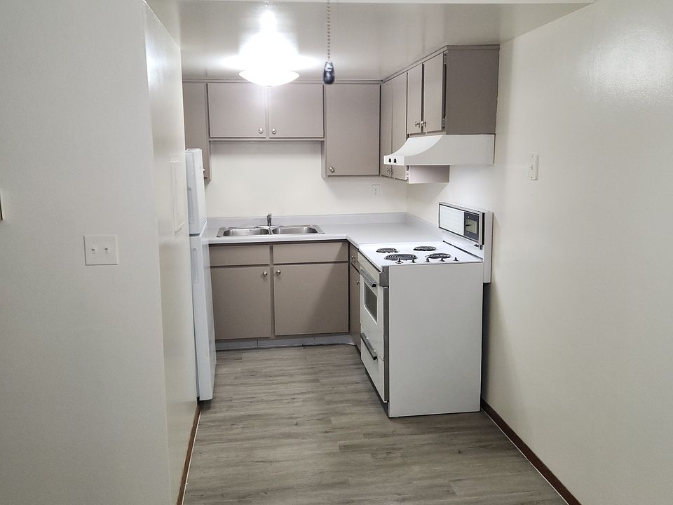 1st image of 415 Franklin St #307