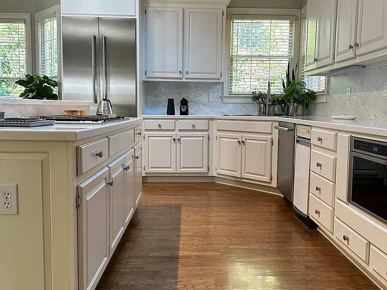 2416 Dunwoody Hollow Dr — Photo 19
