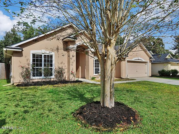 2nd image of 487 APPLE CREEK Drive