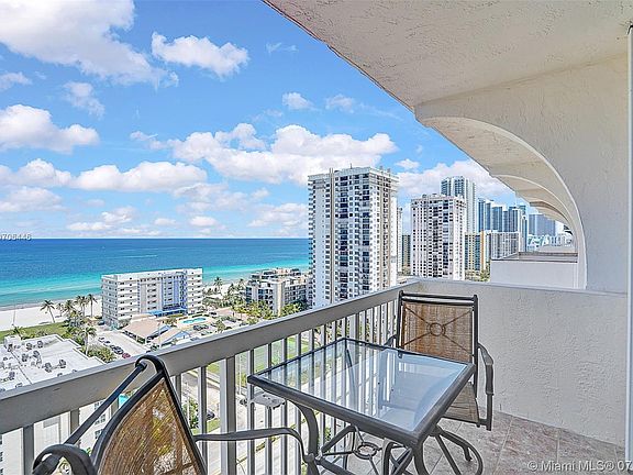 4th image of 1500 S Ocean Dr #Phi