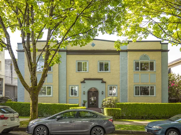 Lyndale Apartments