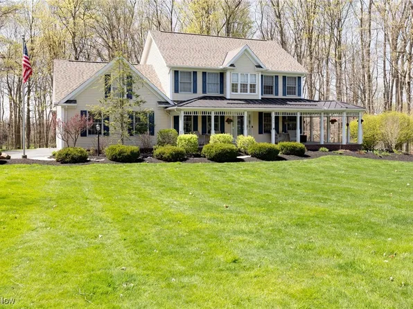 970 Centerville Trl, Aurora, OH 44202