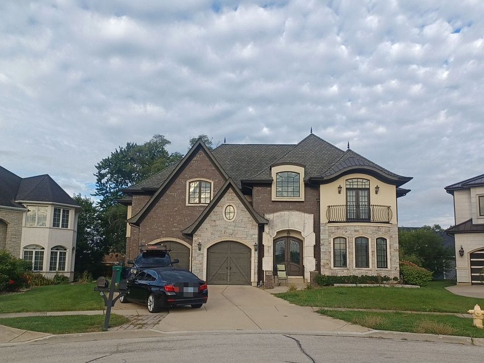 1st image of 11 Bracken Ct