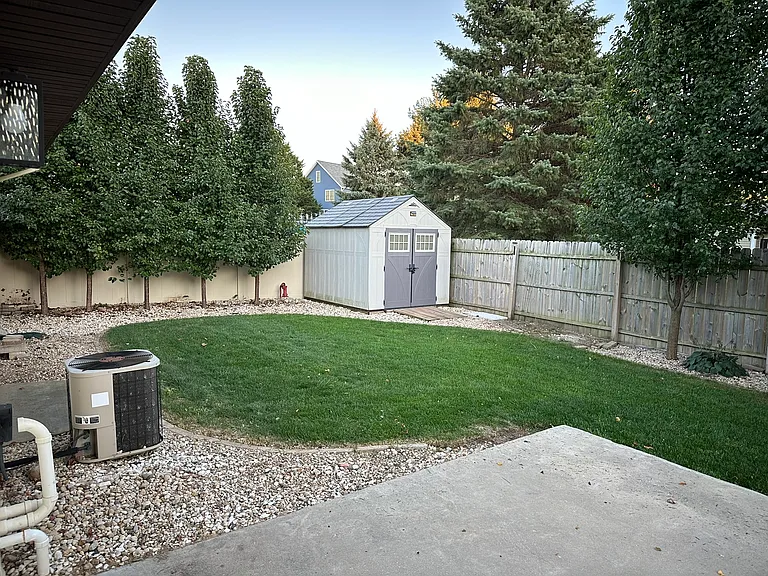 1621 Southridge Dr — Photo 21