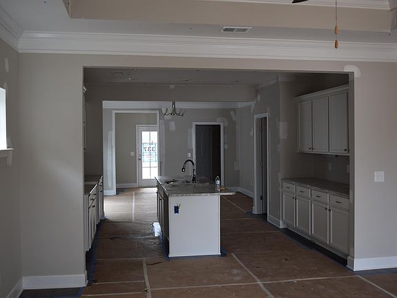 2nd image of 2052 Kirkwall Dr #337-lot 337