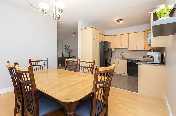 2733 Parkway Dr #1 — Photo 9