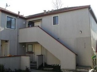 2750 Westberry Dr, Santa Rosa, CA 95403