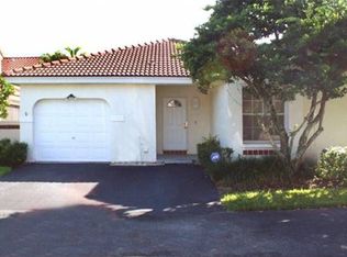 1450 Garden Rd, Weston, FL 33326