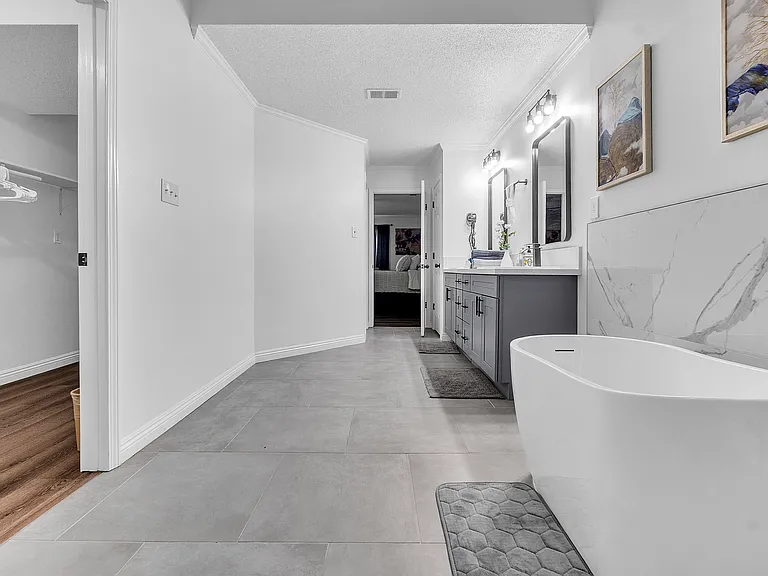7650 Hedgington Dr — Photo 20