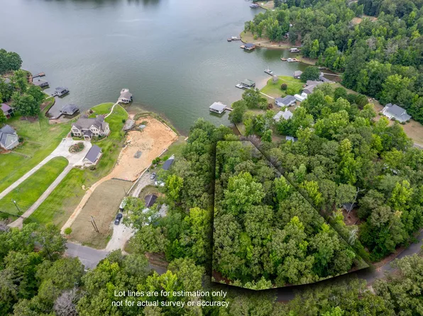 92 Sycamore Dr #92, Sparta, GA 31087
