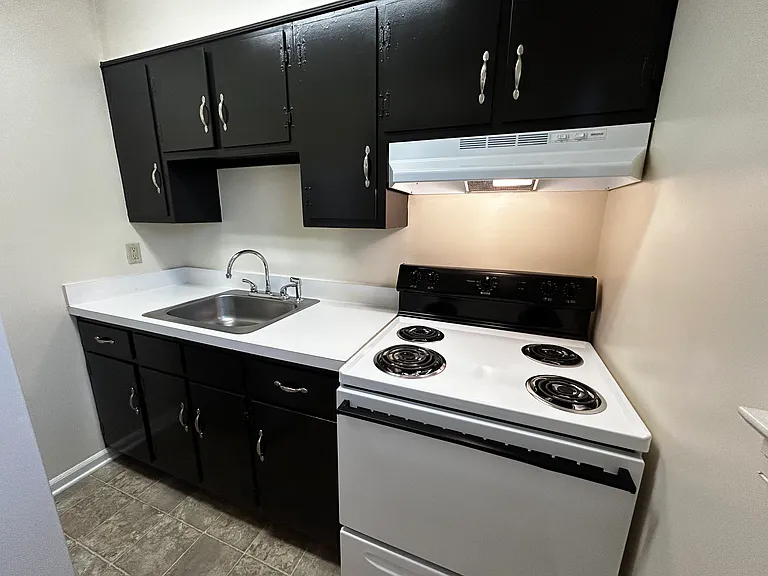 Princeton Circle West Apartments — Photo 50