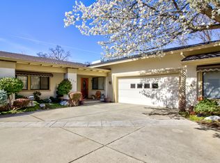 3928 Golf Dr, Redding, CA 96002