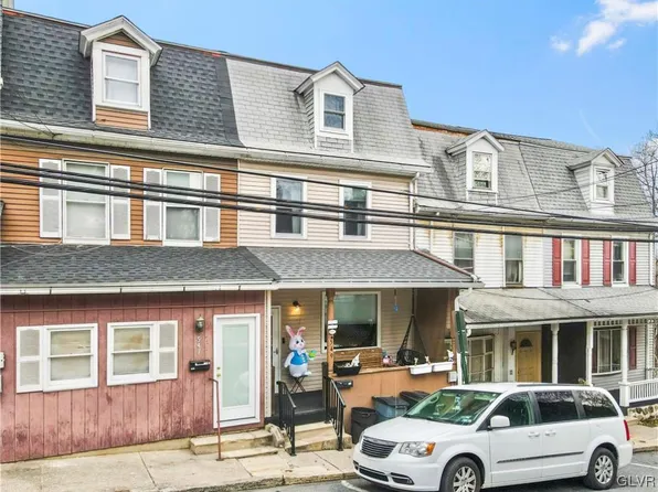 549 E Church St, Slatington, PA 18080